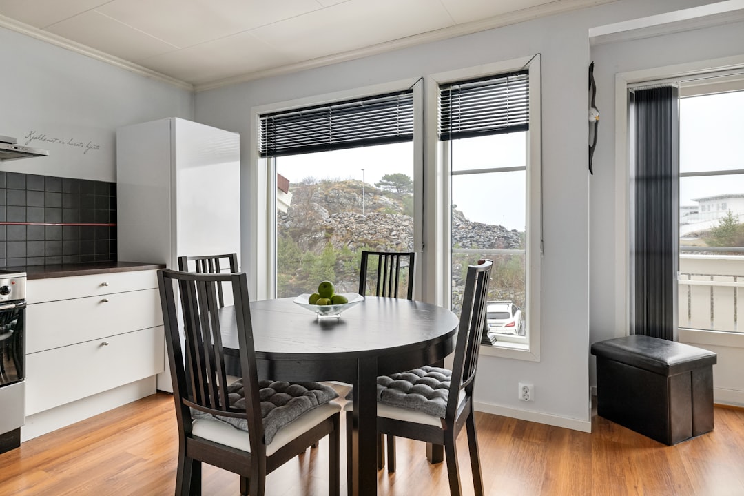 Najem krótkoterminowy apartamentów: Jak znaleźć idealne miejsce?